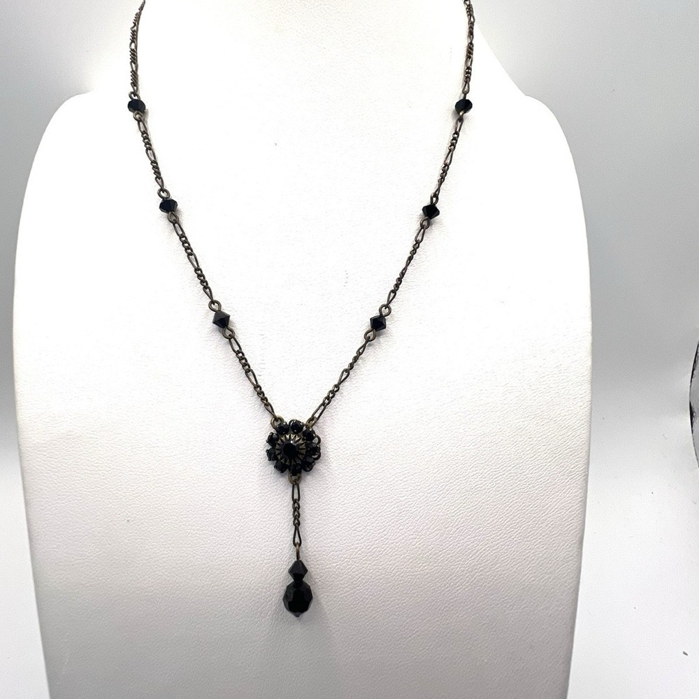 Liz Palacios Black Crystal Flower Pendant Necklace Black Beads Drop Chain
